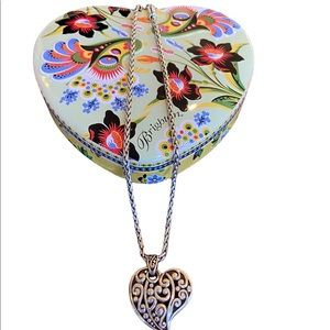Vintage 90’s Brighton heart necklace